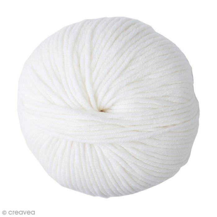 Laine DMC - Woolly 5 Merinos - 50 g Laine DMC Woolly Merinos 5 de DMC :Coloris: Blanc (1)Matière : 100% laine merinos Poids : 50 g