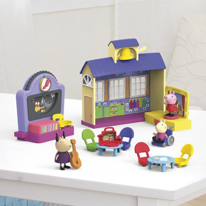 Figurine Peppa Pig - Peppa's Adventures - Crèche - Multicolore - Sons Figurine Peppa Pig - Peppa's Adventures - Crèche - Multicolore - Sons