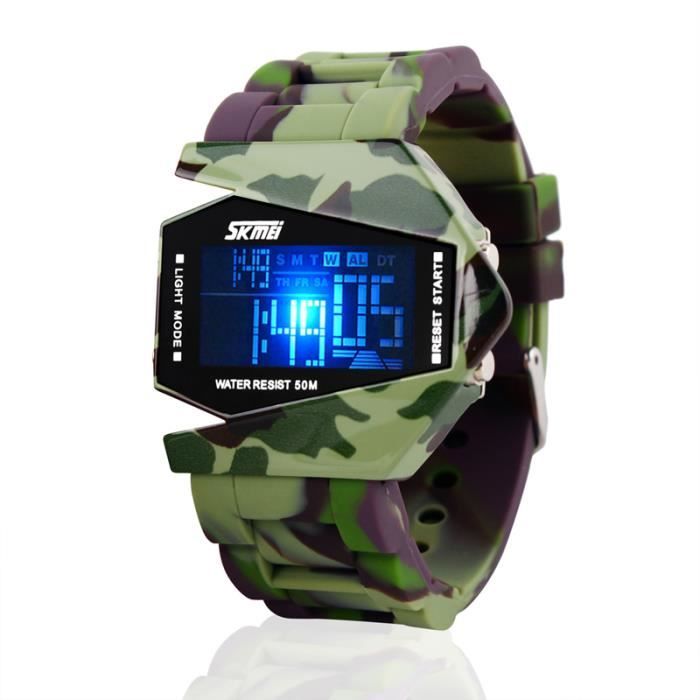 SHARPHY Montre Militaire homme garçon de marque à affichage numérique LED Sport Avion Forme étanche, Camouflage vert