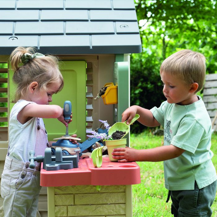 Smoby Life - Maison Nature + Atelier - Fabriquée en France - Matiere Recyclée - 39 accessoires - Des 2 ans | Leroy Merlin