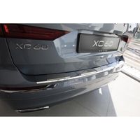 Adapté protection de seuil de coffre pour Volvo XC60 II année 07/2017- [Argent brillant]