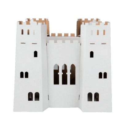 Château fort modulable en carton