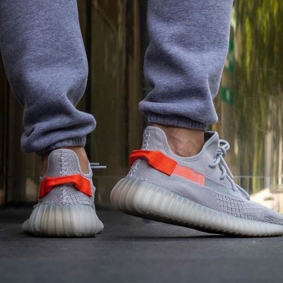Adidas Yeezy Boost 350 V2 chaussures de course Gris Cdiscount Chaussures