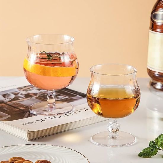 Lot De 2 Verres à Vin Fantaisie Corps De Femme 200ml - Verres à Cocktail Originaux Pour Fêtes Et Cadeaux