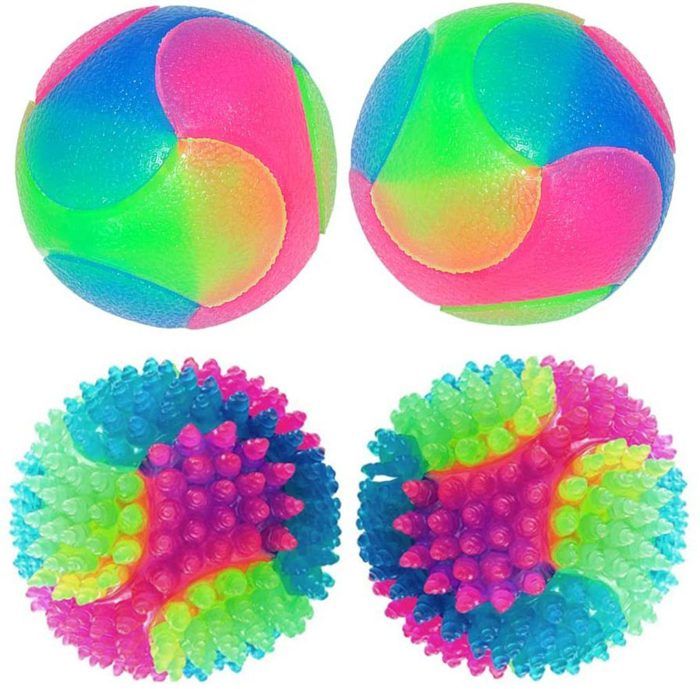 Meilleurs prix pour Lot de 4 balles scintillantes pour chien, jouet pour chien, balle lumineuse, jouet pour chien, pour se brosser les dents (2 balles