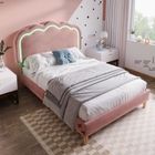 Lit enfant capitonné 90x190 cm - REDOM - avec sommier à lattes et tête de lit réglable - velours, rose