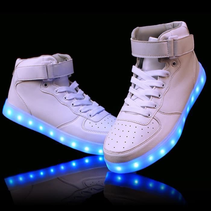 Axcer Mixte Enfants LED Chaussures de Sport 7 Changement de Couleur USB Rechargeable LED Lumineuse Clignotant Baskets Mode Ultra-léger Respirante Sneakers pour Garçons e Fille 