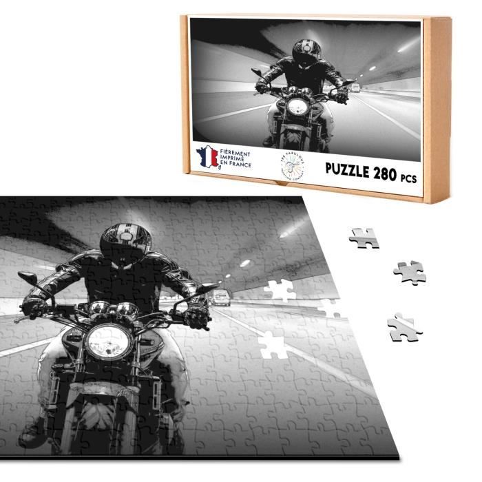 Puzzle Classique 280 pièces Motard sur sa Moto dans un Tunnel Noir et Blanc  Vitesse Bécane Casque - Cdiscount Jeux - Jouets