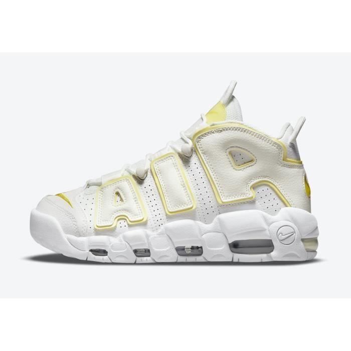 nike uptempo 90