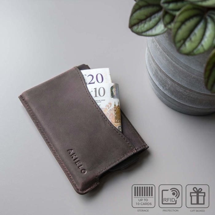 DURSO - Ensemble de soldats et accessoires en composition DURSO - Ensemble de soldats et accessoires en composition