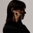 Apple AirPods Pro 2021 Blanc avec boîtier de charge MagSafe Ecouteurs sans fil True Wireless à réduction du bruit-3