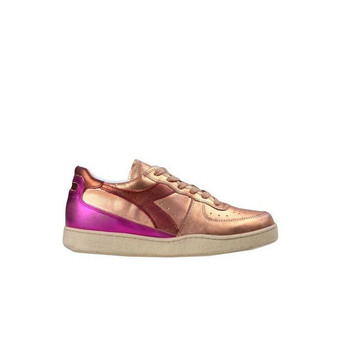 Baskets basses Diadora Mi Basket Low Metallic Used pour femmes vintage en cuir