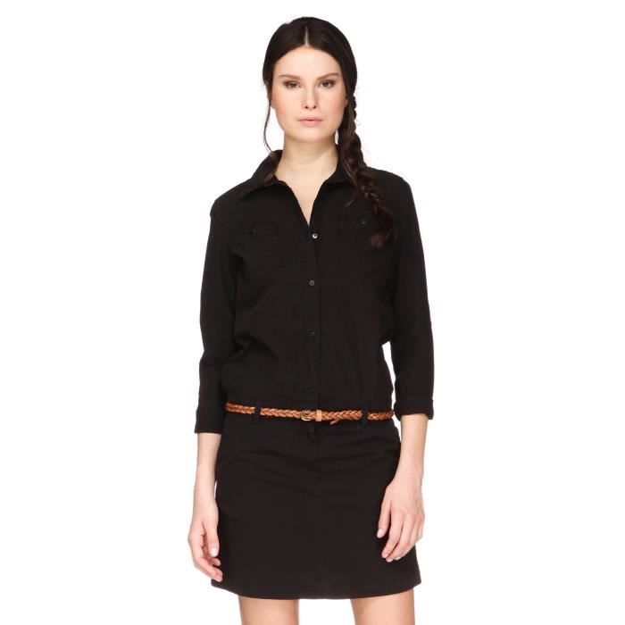 robe en cuir rouge