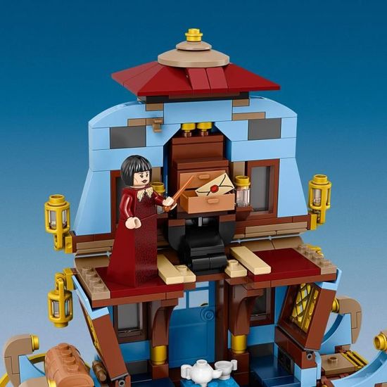 Lego Lego harry potter - le carrosse de beauxbâtons: l'arrivée à  poudlard, jeu d'assemblage 8 ans et plus, jouet pour fille et garçon  430 pièces - 75958