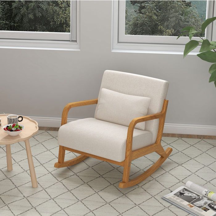 Fauteuil à bascule rocking chair rembourré avec accoudoirs tissu aspect lin crème structure en bois salon JOINERY