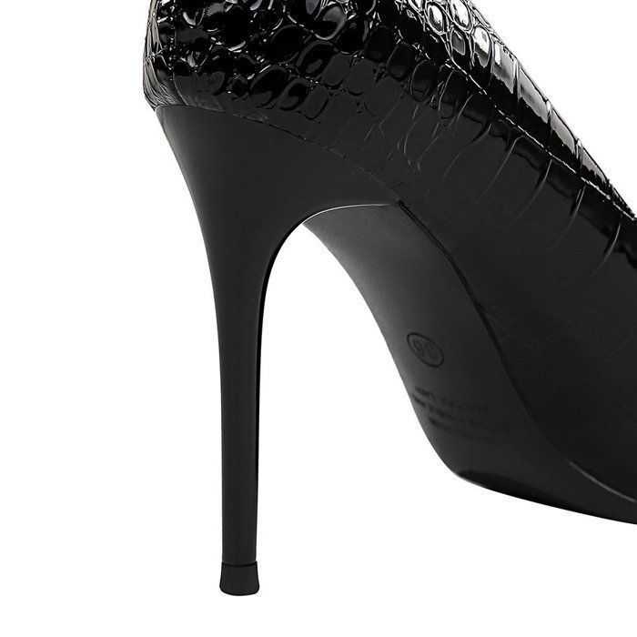 Escarpin talon hotsell aiguille 8 cm
