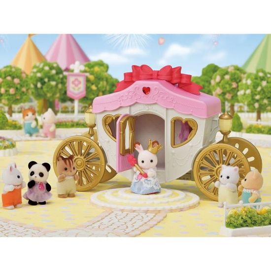 Sylvanian Families Le Carrosse Royal Pour Enfant La Fete Foraine Cdiscount Jeux Jouets