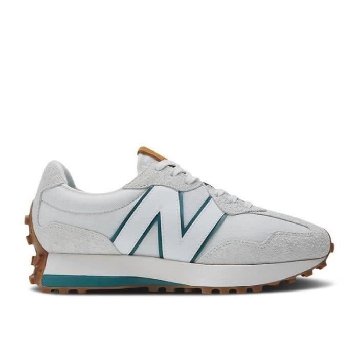 basket grise et verte ou rose et blanche