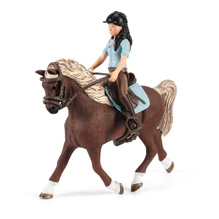 Schleich HORSE CLUB – Box De Lavage Emily Et Luna – 19 Pièces Dont Cheval Holsteiner – Dès 5 Ans