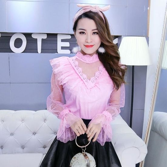 CUPSHE Chemisier Femme Dentelle Col V Manches Bouffantes – Élégance Romantique