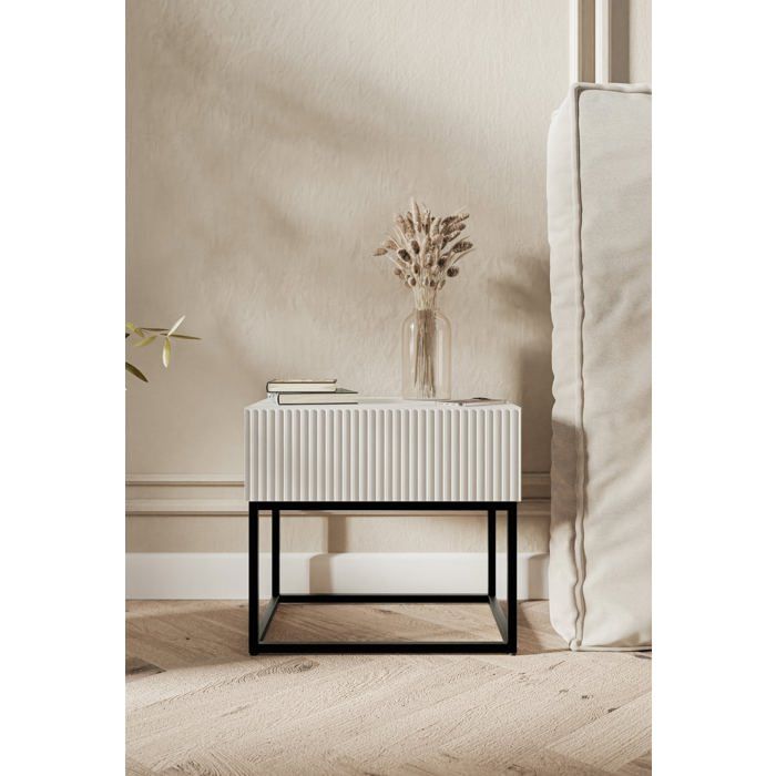 Table de chevet - VELDIO - 50 cm blanc avec pieds noirs
