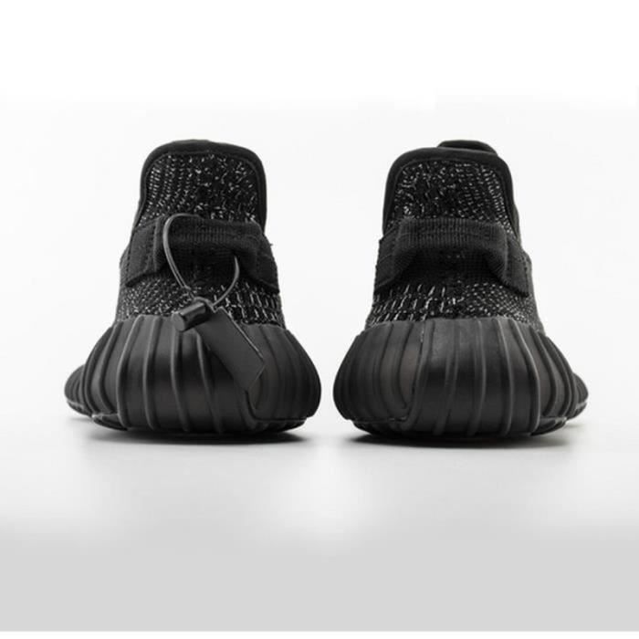 Adidas yeezy hotsell tubular noir