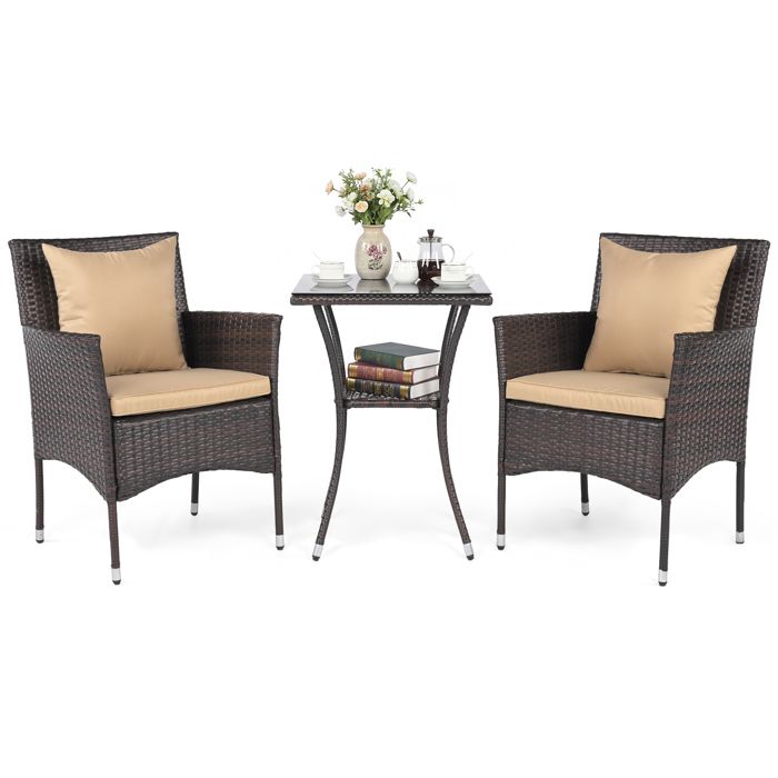 Ensemble 3 PCS Meuble de Jardin Extérieur COSTWAY en Rotin PE Table Basse en Verre Trempé à 2 Niveaux Chaises avec Coussins Beige Ensemble 3 PCS Meuble de Jardin Extérieur COSTWAY en Rotin PE Table Basse en Verre Trempé à 2 Niveaux Chaises avec Coussins Beige