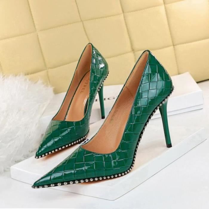 Talon marque de luxe on sale