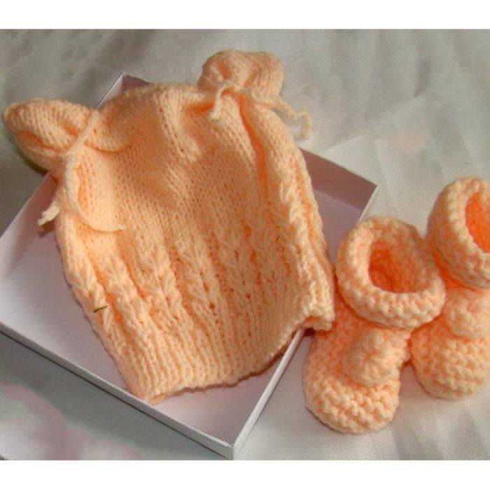 Bonnet et chaussons hotsell naissance