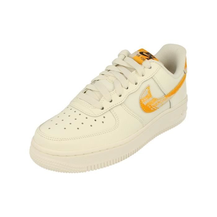 Nike Baskets - NIKE - Air Force 1 07 - Beige - Cuir - Lacets