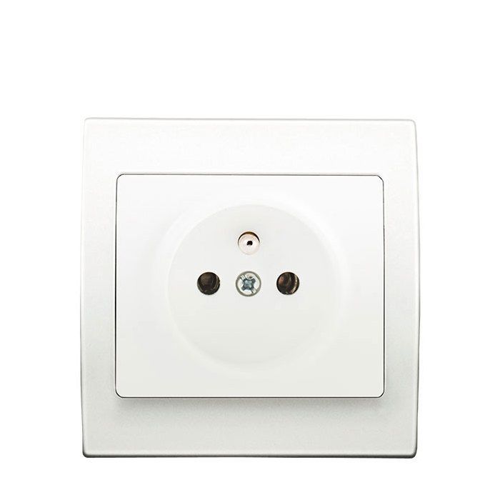 Prise 2P+T Delta Iris + Plaque basic