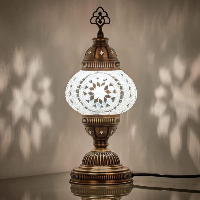 Veilleuse Art Déco en fer forgé et verre satiné signé Degué