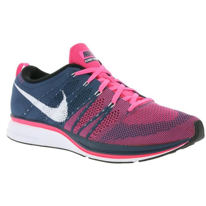 flyknit trainer rose