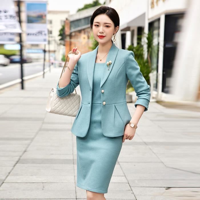 Robe pour le discount bureau