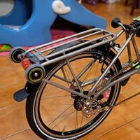 Porte-bagages arrière léger ACE pour vélo Brompton avec 2 roues faciles en aluminium - Argent