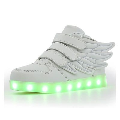 Adidas avec ailes 2025