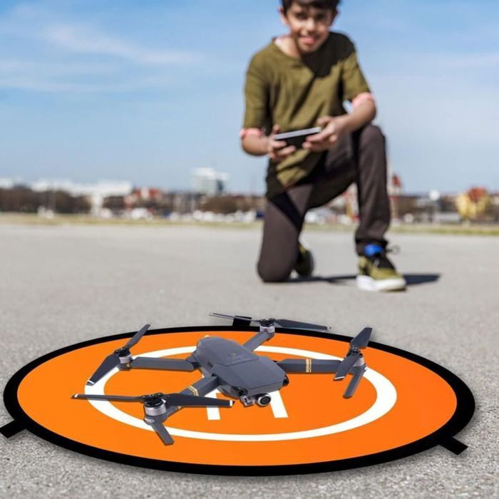 Tapis dAtterrissage pour Drone 75cm - Piste Pliable et Étanche pour DJI Mavic 2 et Drones Industriels Tapis dAtterrissage pour Drone 75cm - Piste Pliable et Étanche pour DJI Mavic 2 et Drones Industriels