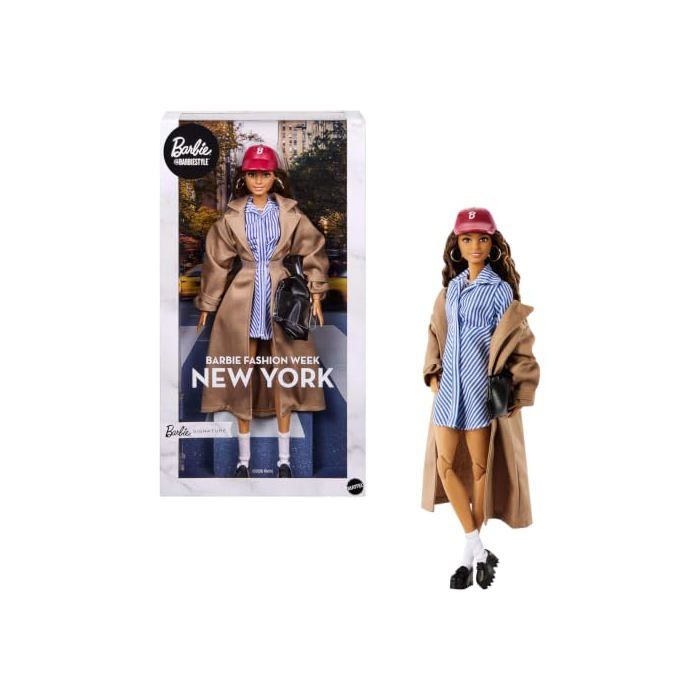 Poupée de collection - BARBIE - @Barbie Style Teresa - Robe rayée bleu/blanc - Trench camel oversize - Coffret avec socle