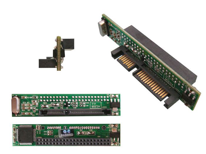 Convertisseur Adaptateur pour montage d'un disque dur de PC Portable IDE 44 pins 2.5 sur un port SATA 2.5\