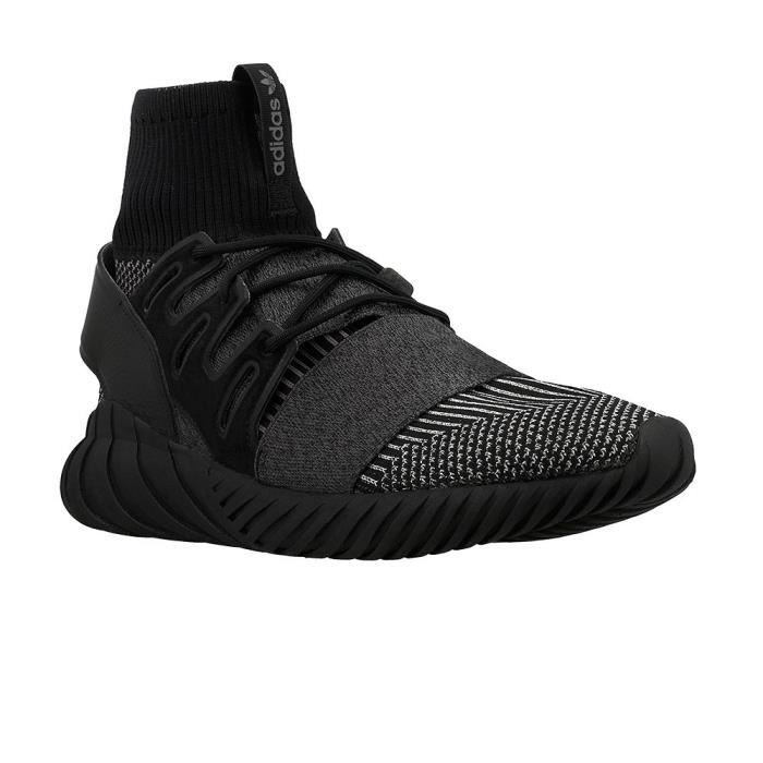 tubular doom noir