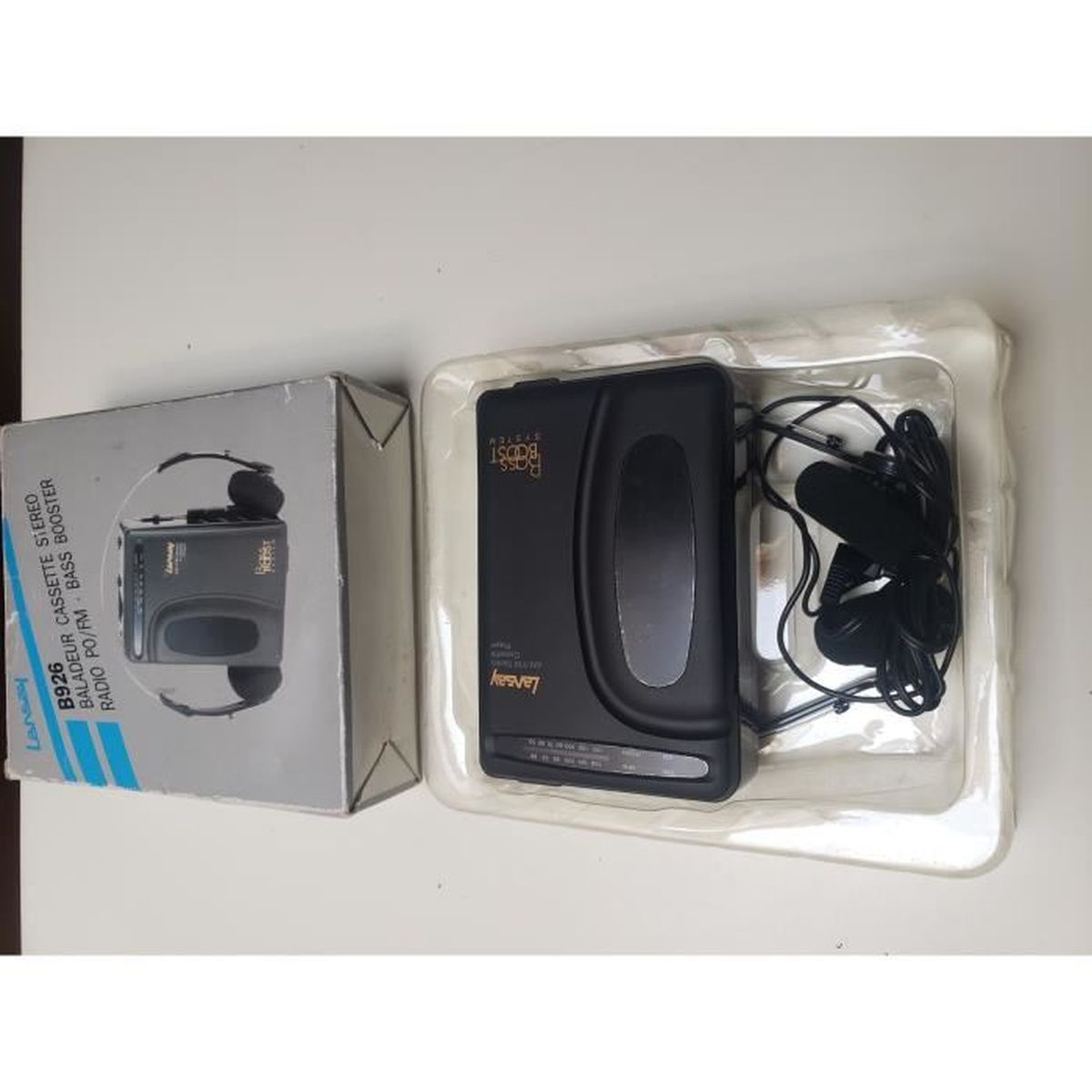 NEW/NEUF United WM 1502 Walkman Baladeur Cassette Portable (Neuf avec