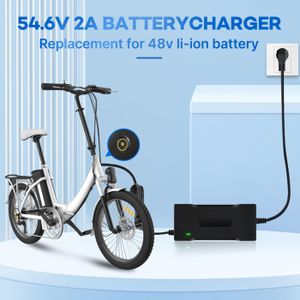 E Bike Recharger Une Batterie De Velo Electrique Batterie Lithium Ion Chargeur