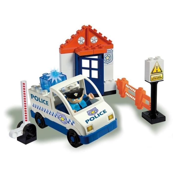 Petite construction POLICE