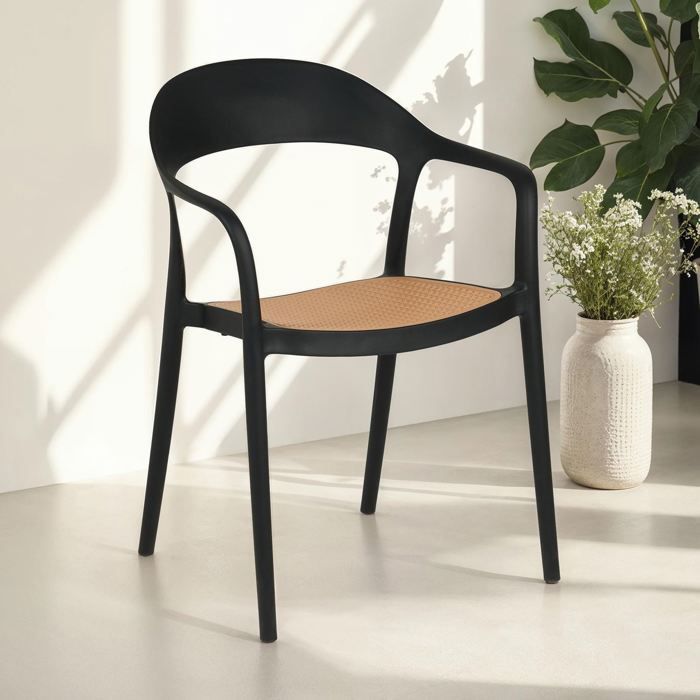 Lot de 6 Chaises de jardin LAVANDA noir empilables 53 x 56 x 81 cm résistantes aux intempéries et aux UV Lot de 6 Chaises de jardin LAVANDA noir empilables 53 x 56 x 81 cm résistantes aux intempéries et aux UV