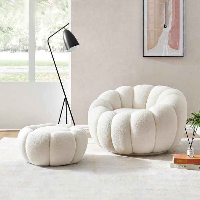 Fauteuil coquillage + pouf en tissu bouclette blanc - SHERPA