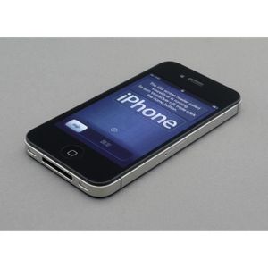 SMARTPHONE iPhone 4S NOIR 16Go