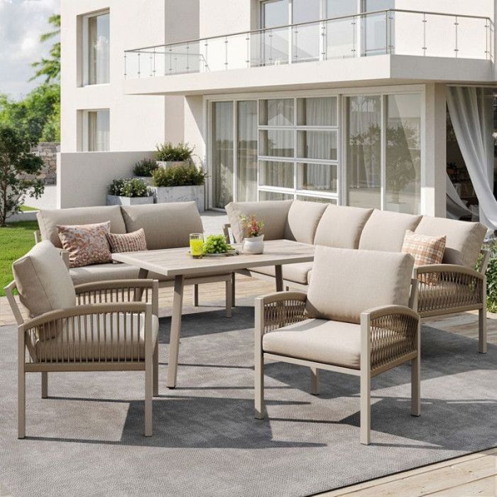 Salon de jardin tressé artisanal pour 7 personnes coussins beiges 8cm table verre aspect bois 2 fauteuils in SALON BAS DE JARDIN