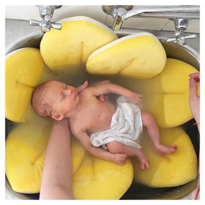 Bébé de Bain Éponge Pad Anti-slip baignoire de bébé Tapis avec Lanière  Pratique Infantile Douche Bébé Soins - Cdiscount Puériculture & Eveil bébé