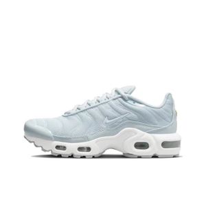 Nike tn sarenza deals