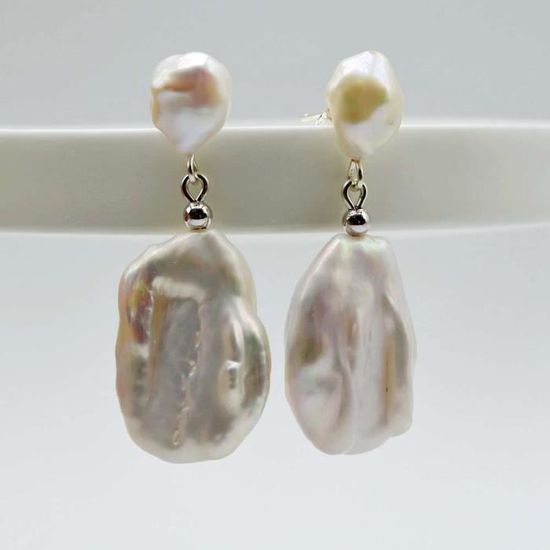 Boucles d'oreilles baroques en perles main image 0